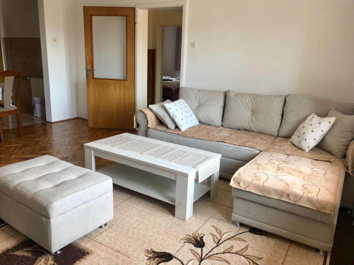Apartmani Rada Τρέμπινιε Εξωτερικό φωτογραφία