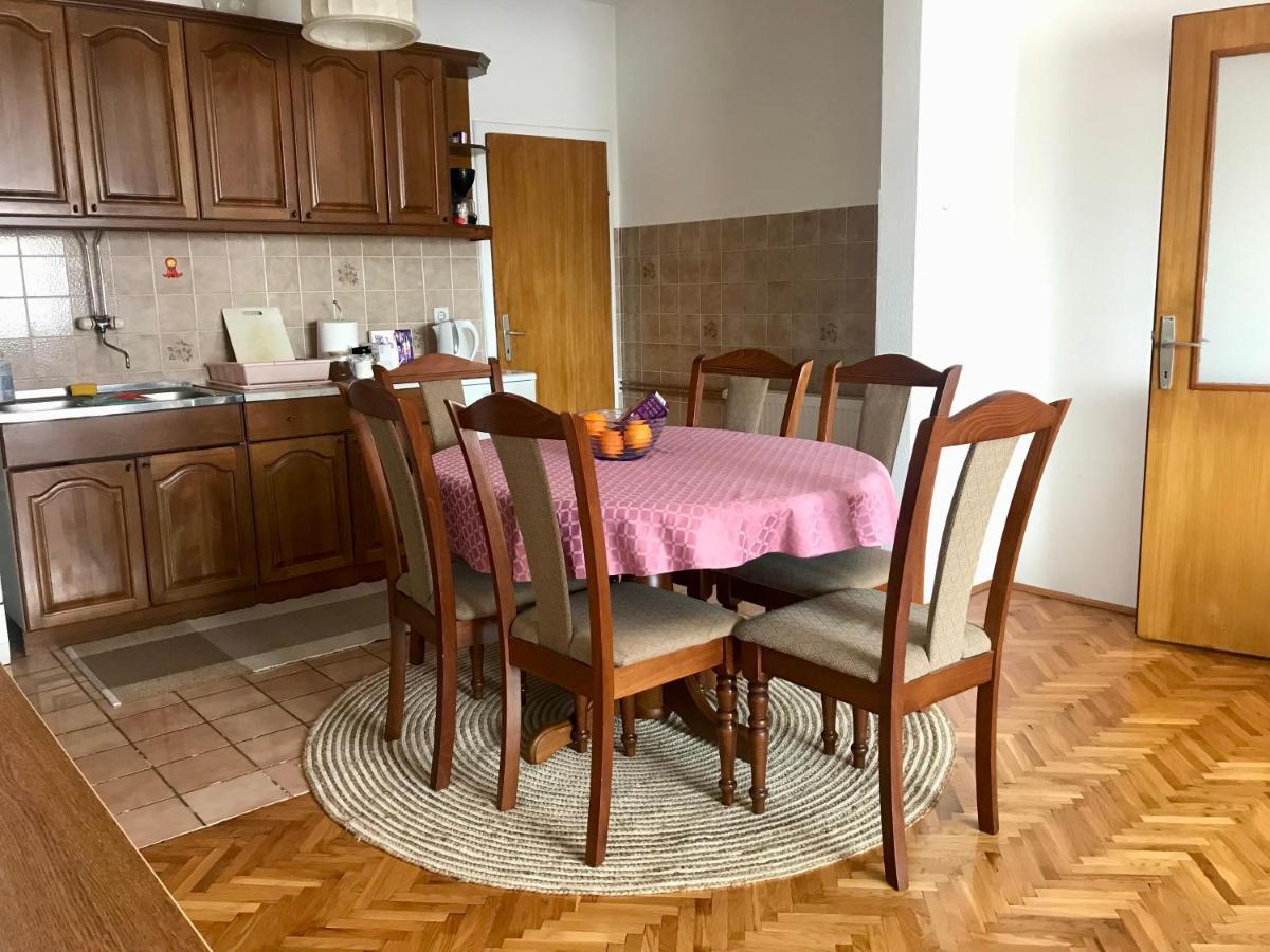 Apartmani Rada Τρέμπινιε Εξωτερικό φωτογραφία