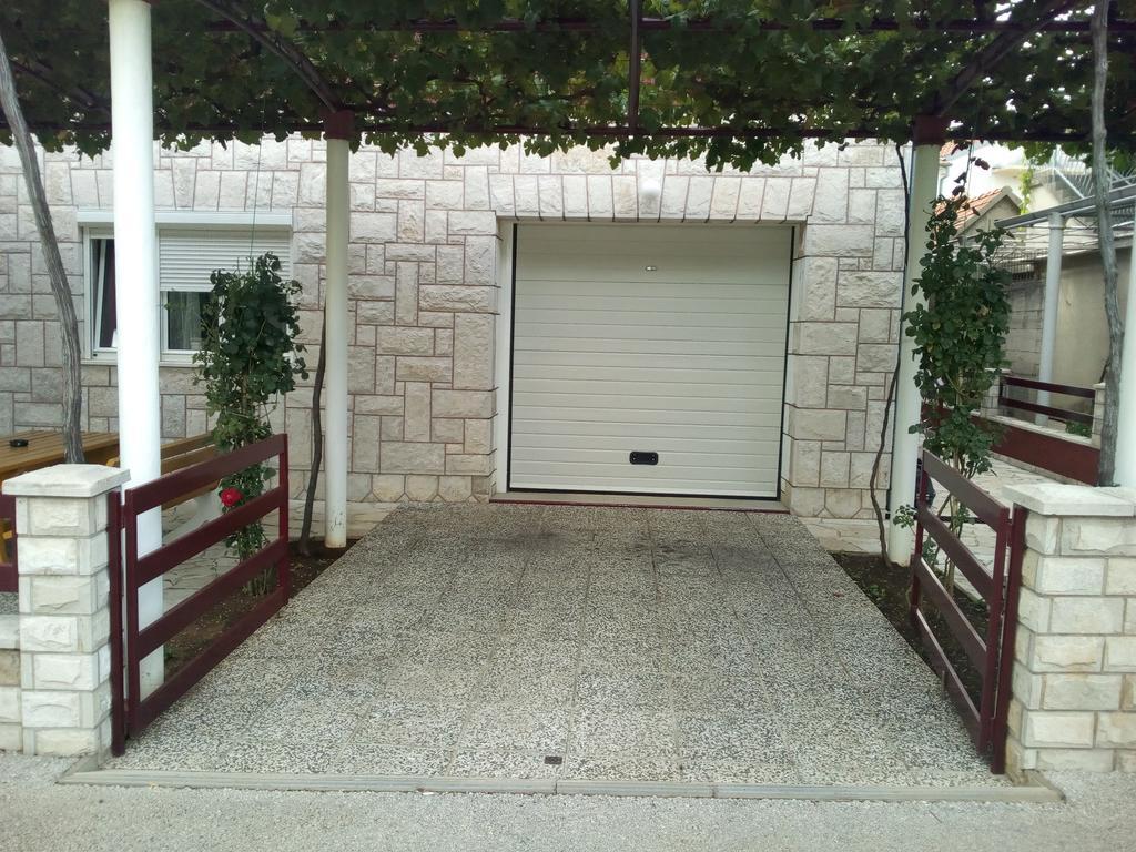 Apartmani Rada Τρέμπινιε Εξωτερικό φωτογραφία